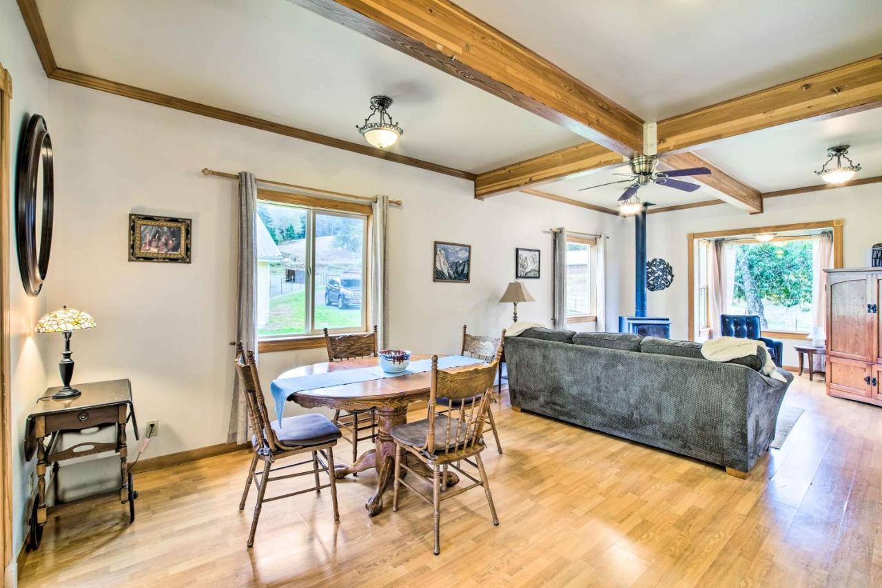 Quaint Coquille Getaway Near Beaches And Parks! Bagian luar foto