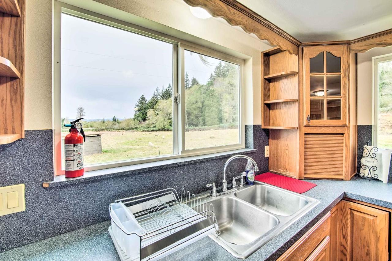 Quaint Coquille Getaway Near Beaches And Parks! Bagian luar foto